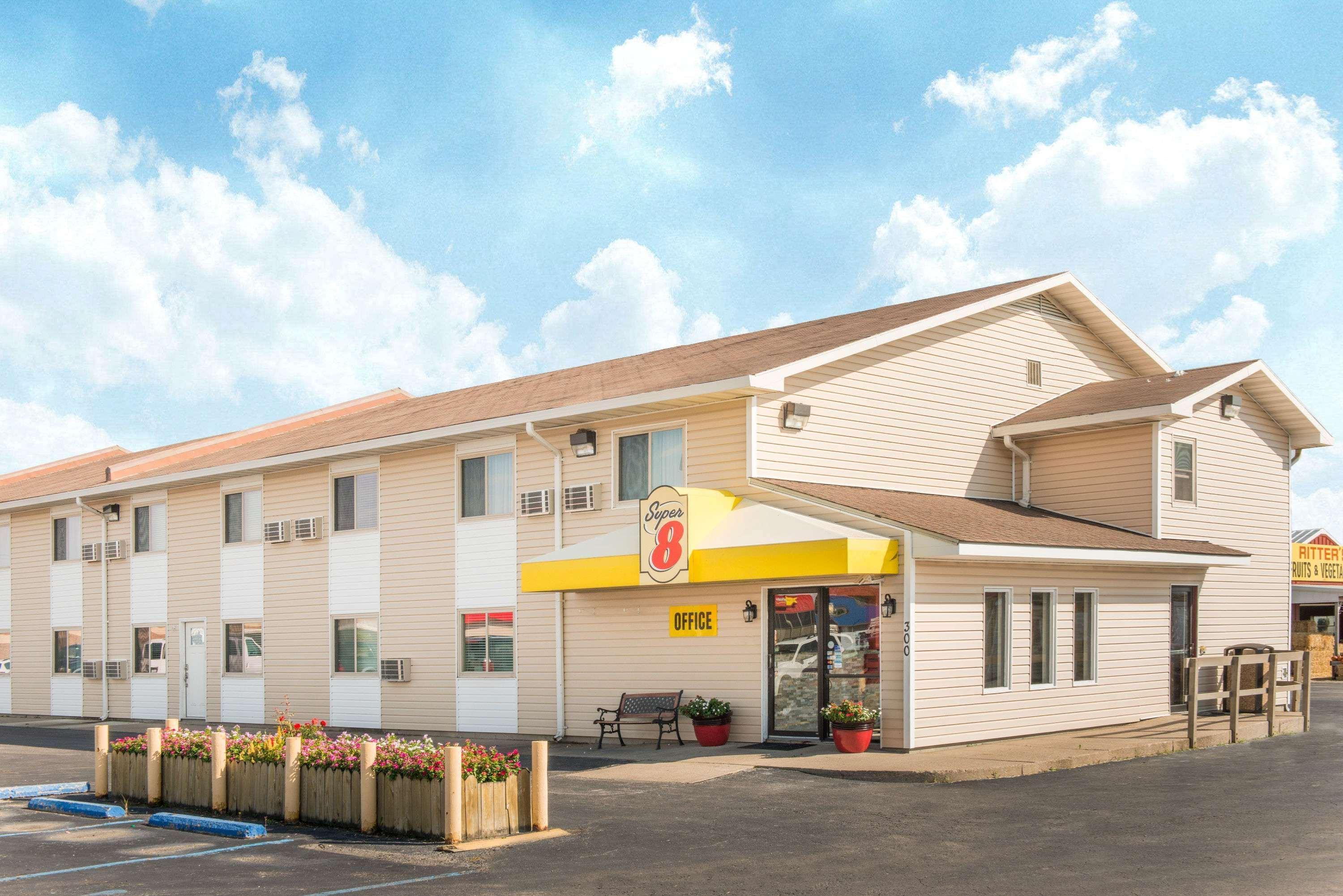 Super 8 By Wyndham Moberly Mo Motel Bagian luar foto