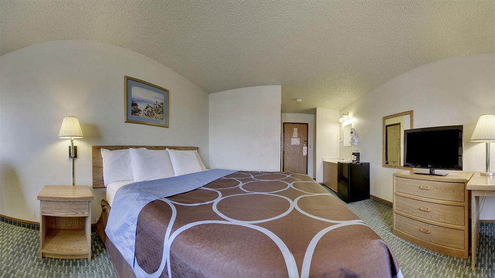 Super 8 By Wyndham Moberly Mo Motel Bagian luar foto